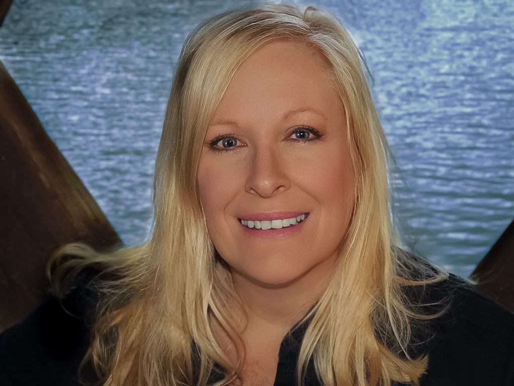 Suzanne King Profile Photo