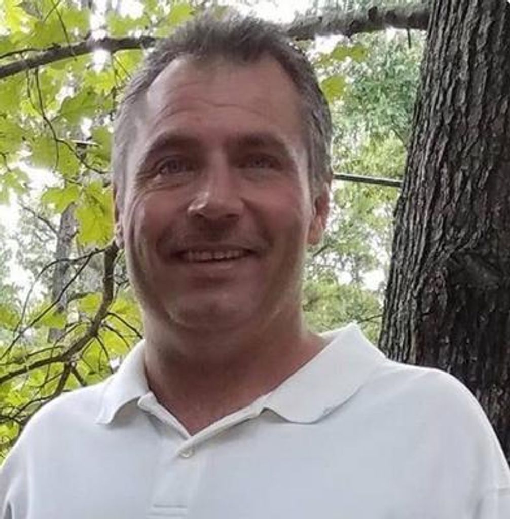 Mark Damion Michaels Profile Photo