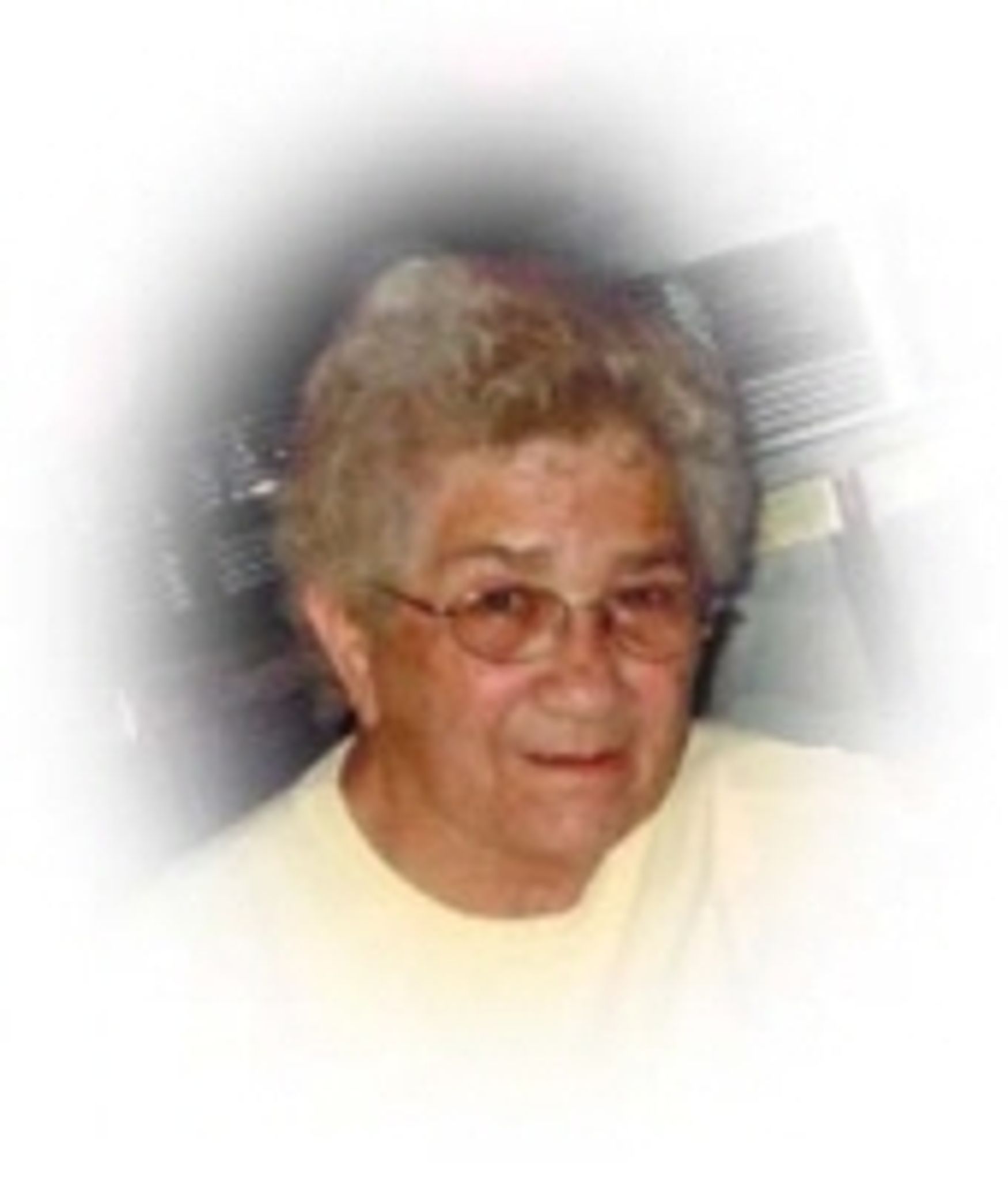 Shirley Mae Wolfe photo gallery image 1 of 1