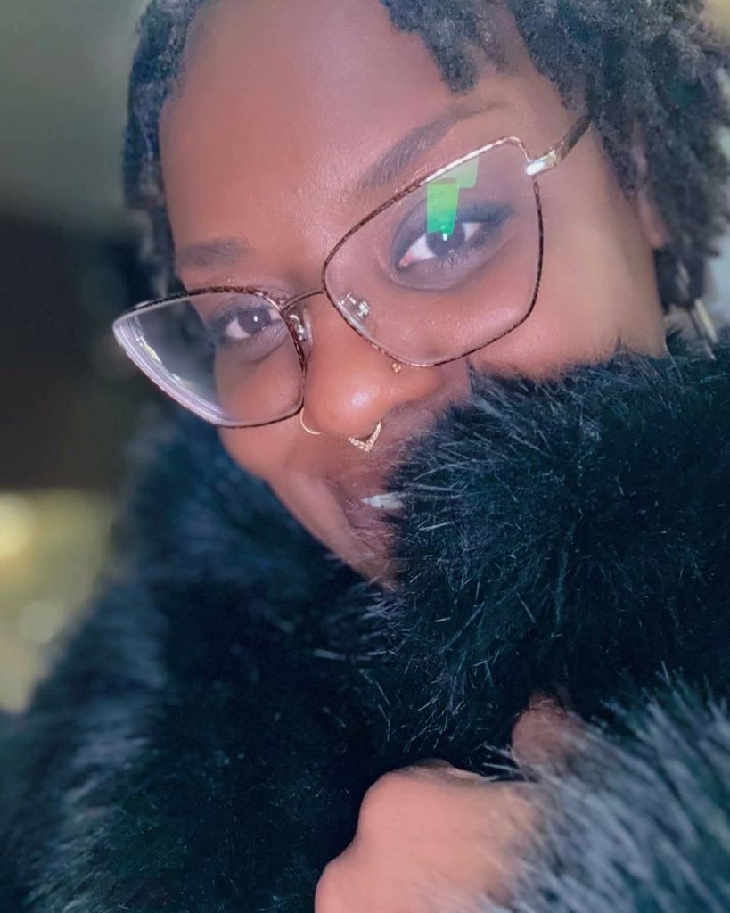 Tia Samirrah - Ariel Hunter - Allen