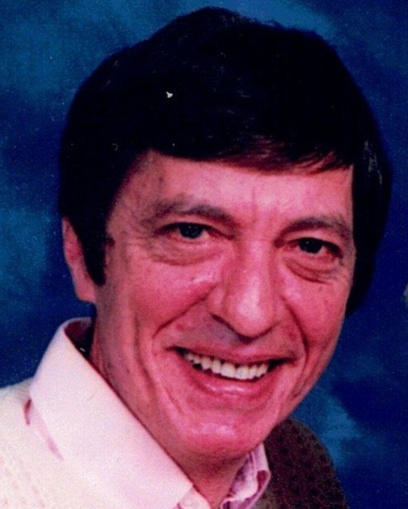 Thomas L. Kuhn Profile Photo