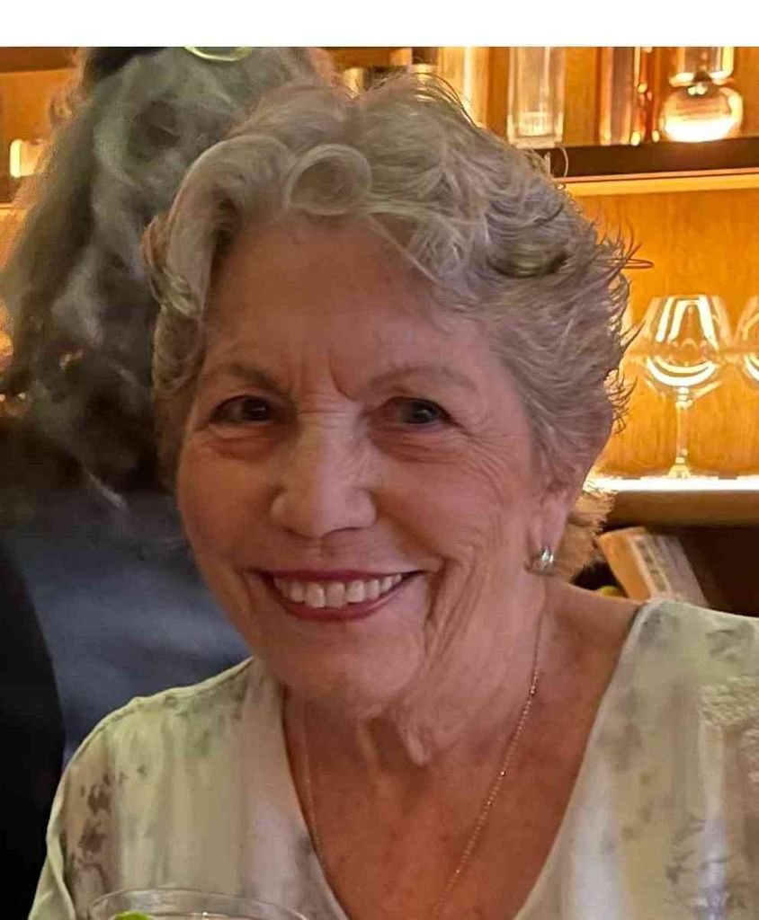 Nadine Lanyon Rogel Profile Photo