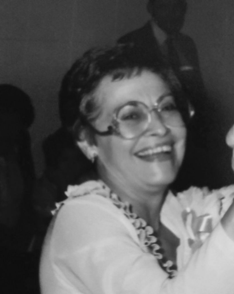 Elizabeth F White Profile Photo