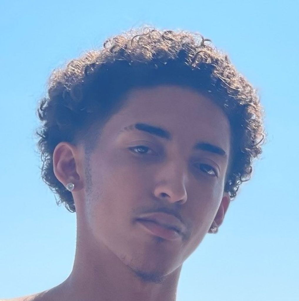 Devin Reese White Profile Photo