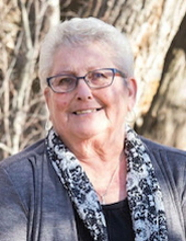 Lynda  Arlene  Groscop