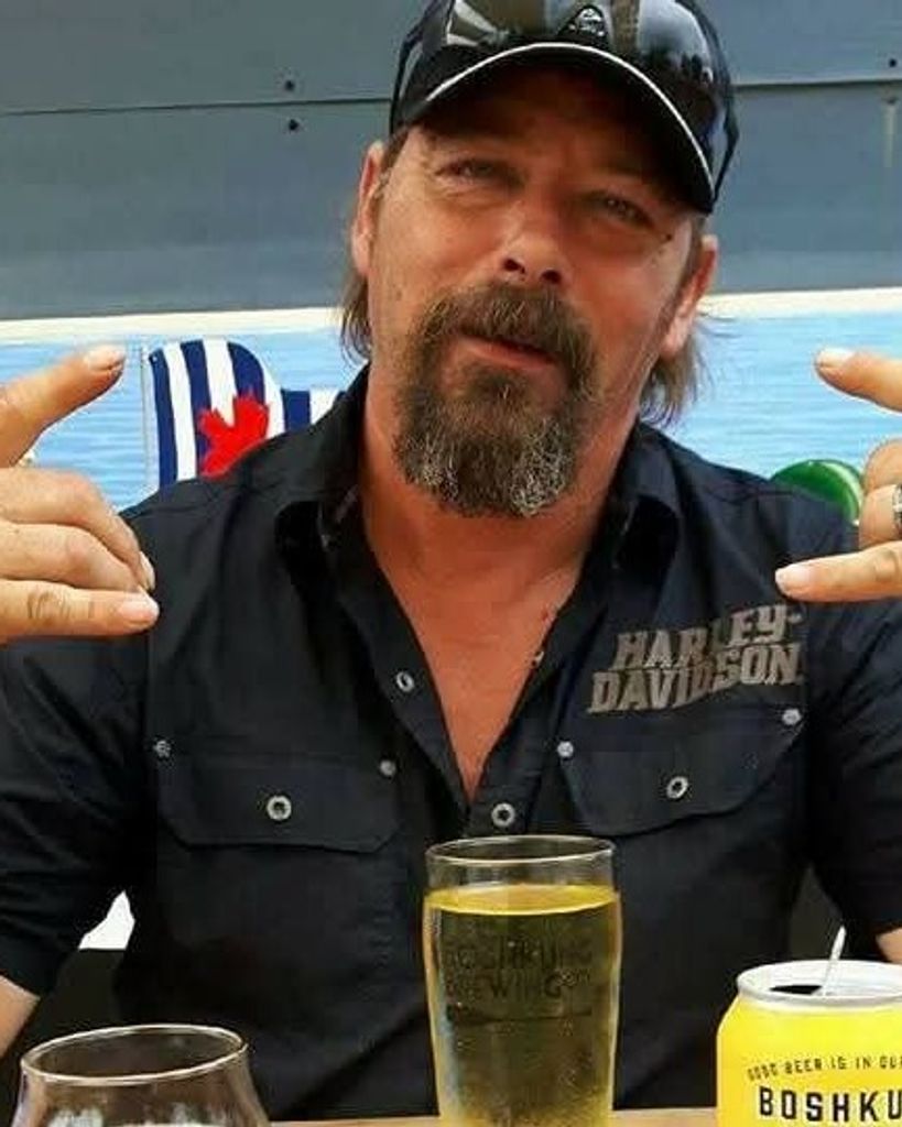 Stephen "GRUFFY" Brough Profile Photo