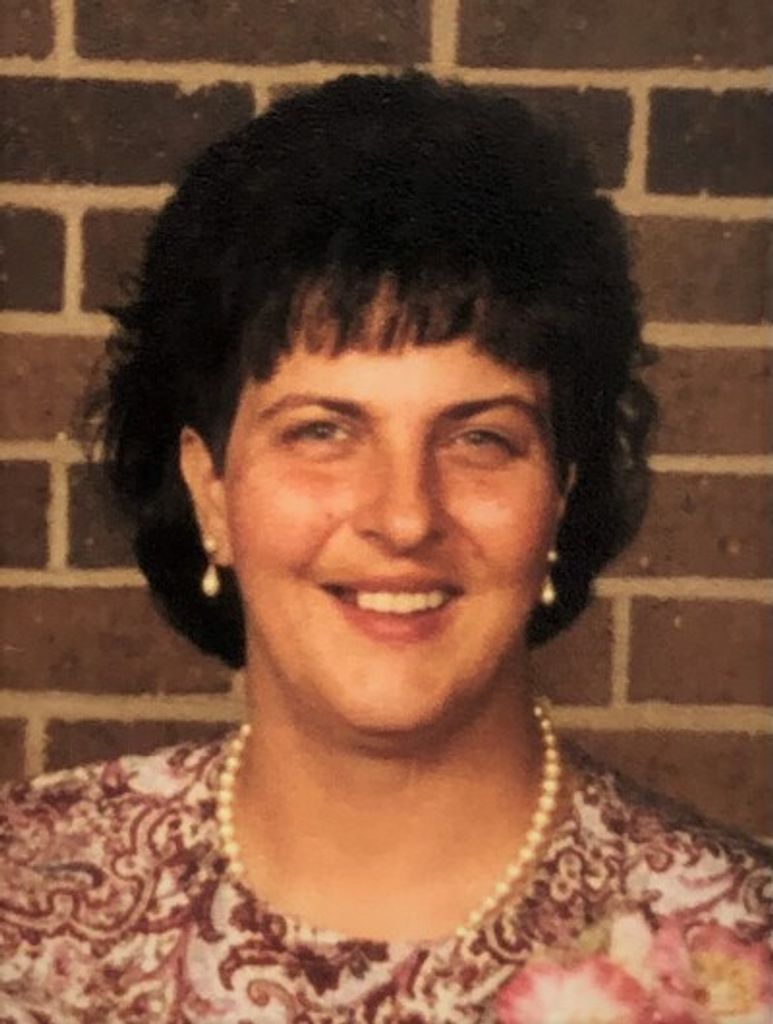Lenore "Lori" (Milos) Brown Profile Photo