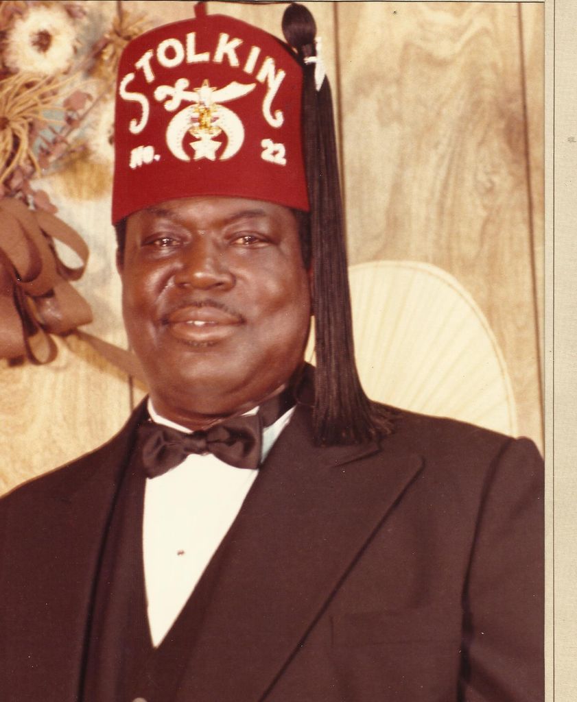 Mr.  Charlie Haynes