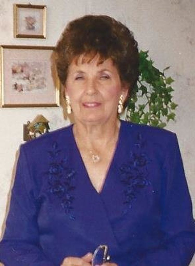 Leora Meade