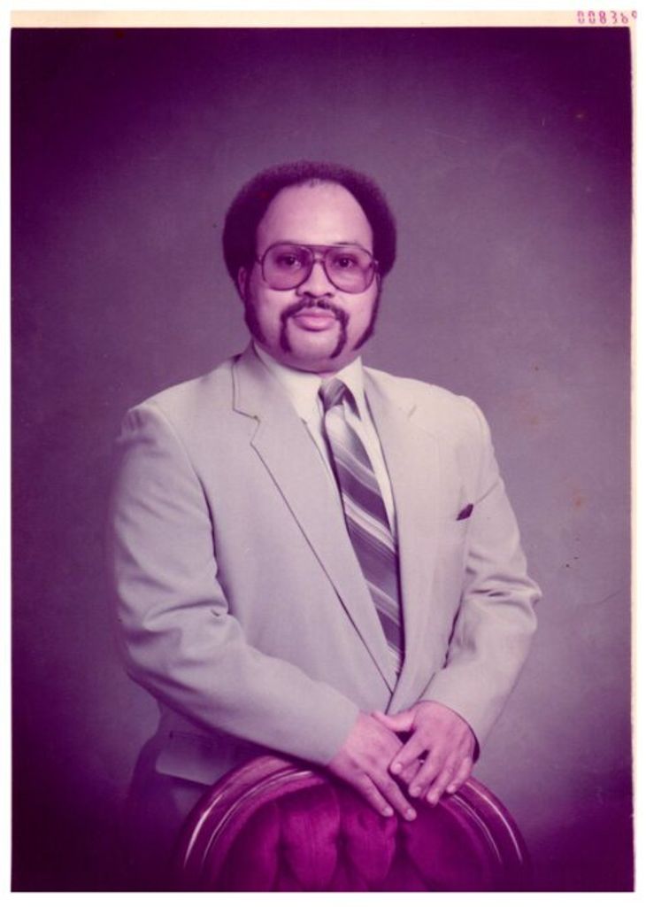 Harry L. Anthony Profile Photo