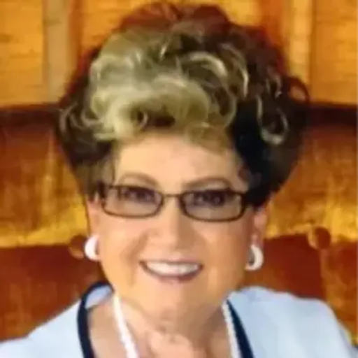 Alleine Sharp Profile Photo