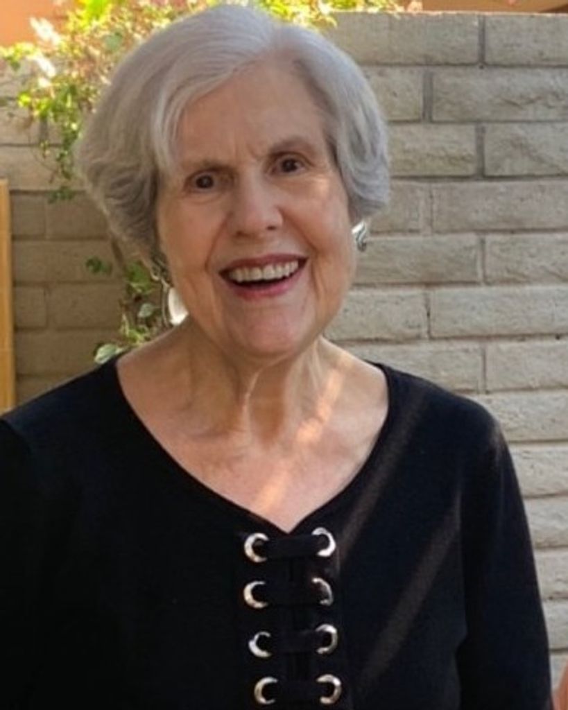 Carolyn M LeBeau Profile Photo
