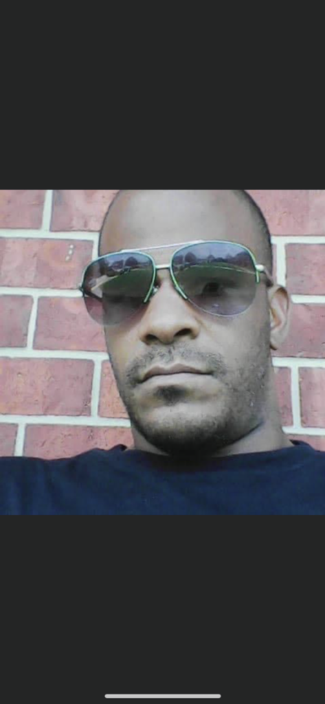 Taber Francis Profile Photo
