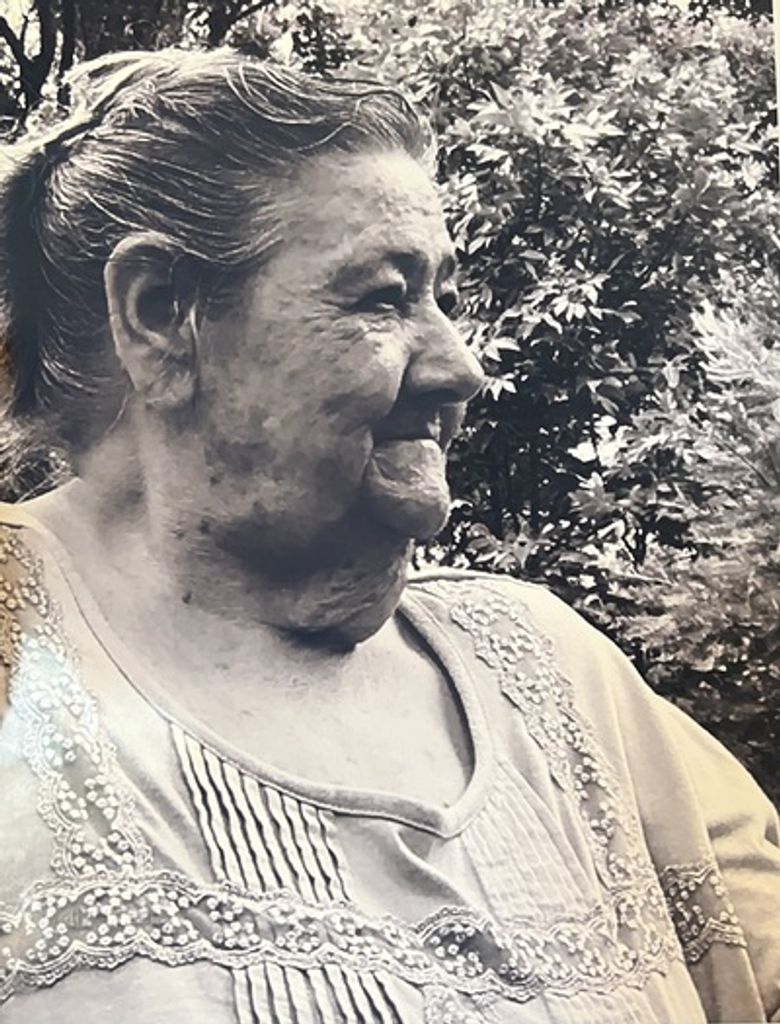 Myrtle Davis Profile Photo