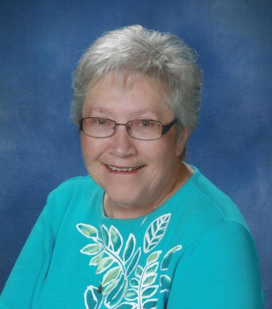 Carol M. (Ollhoff)  Uekert Profile Photo