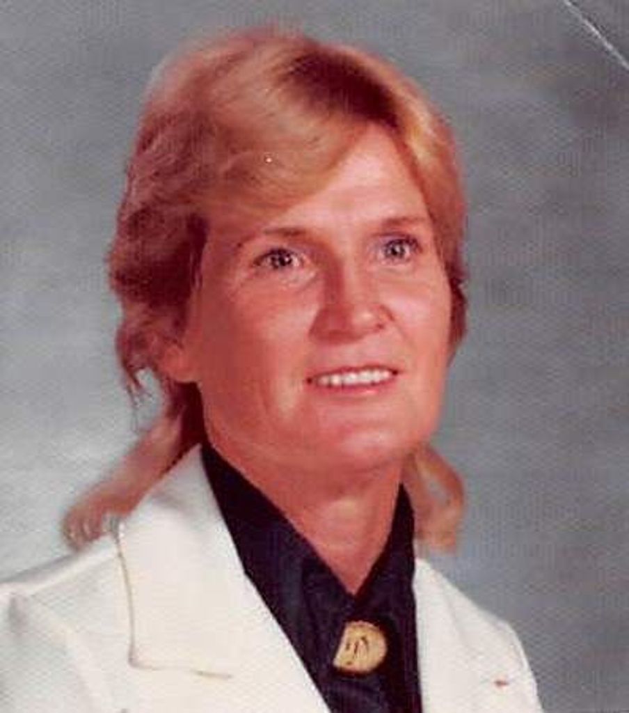 Eva Lee Pope
