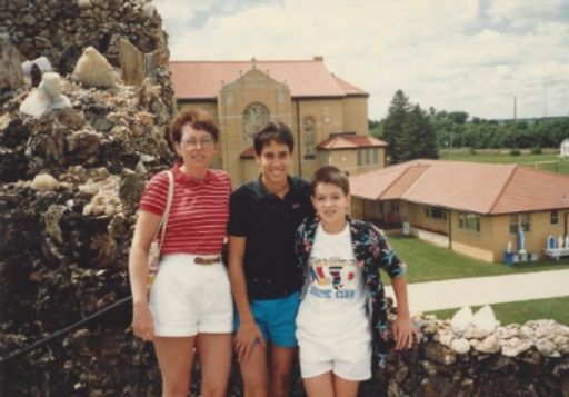 Karen Browning Penisten photo gallery thumbnail 42 of 200