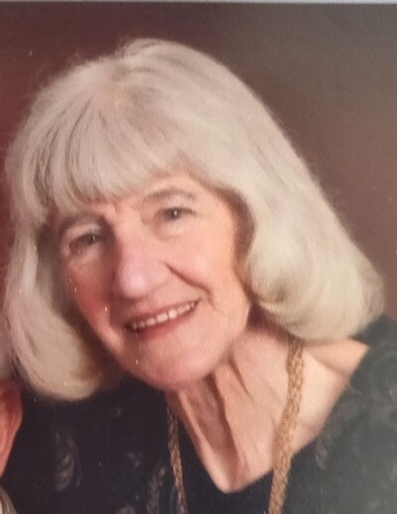 Gladys Carlsen Profile Photo