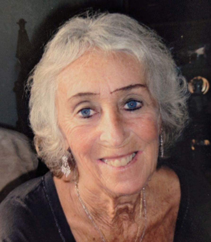 Carol Hemsoth Profile Photo