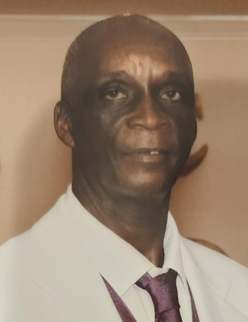 Robert Lee Mouzon Profile Photo