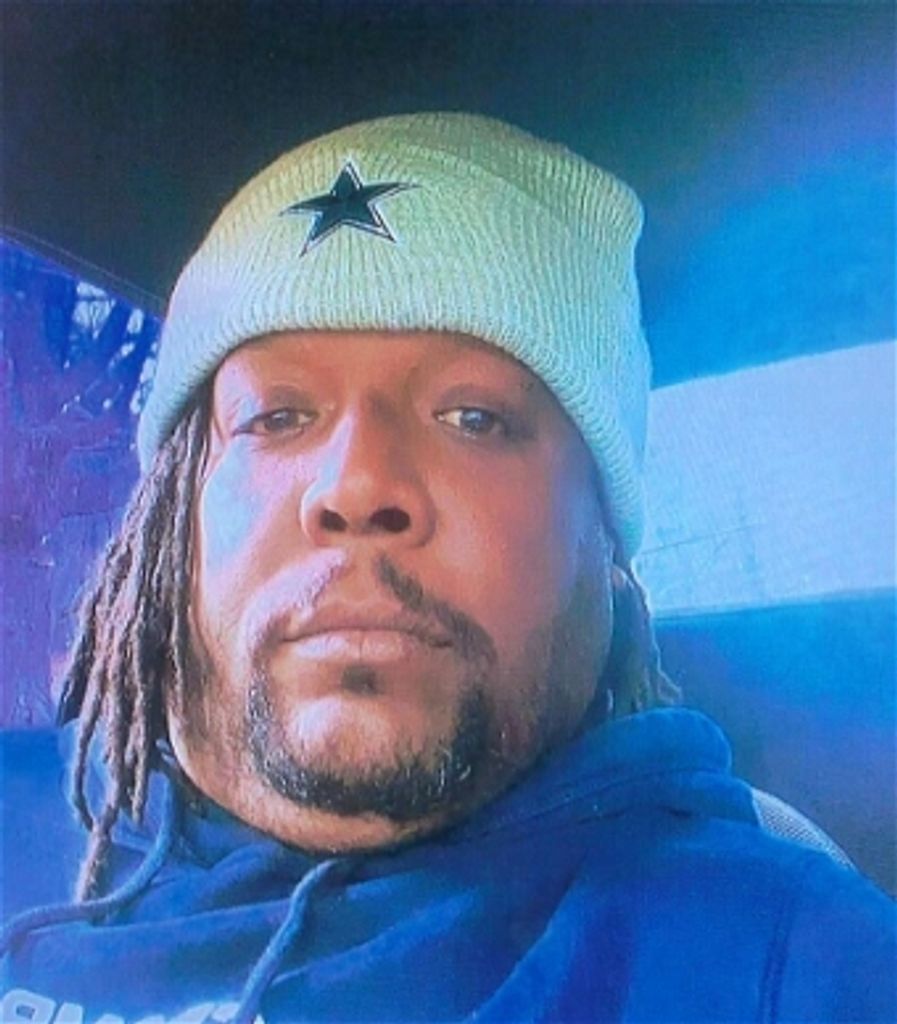 Steven Craig "Rip" Ripley