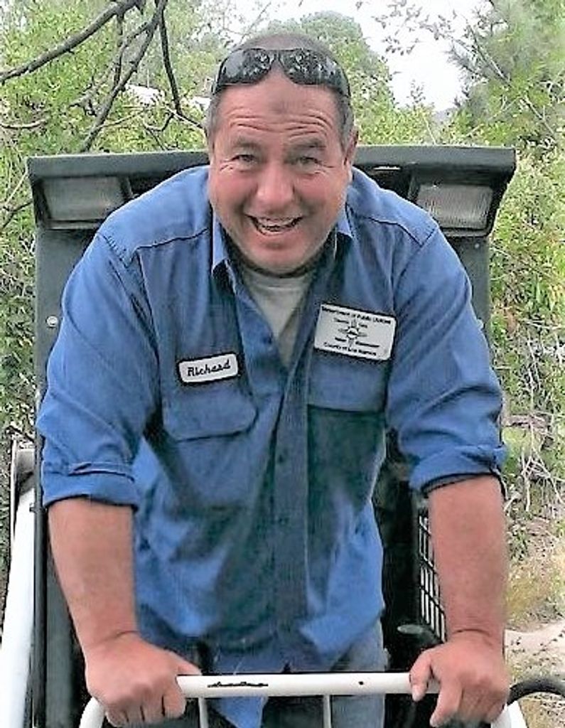 Richard Valdez Profile Photo
