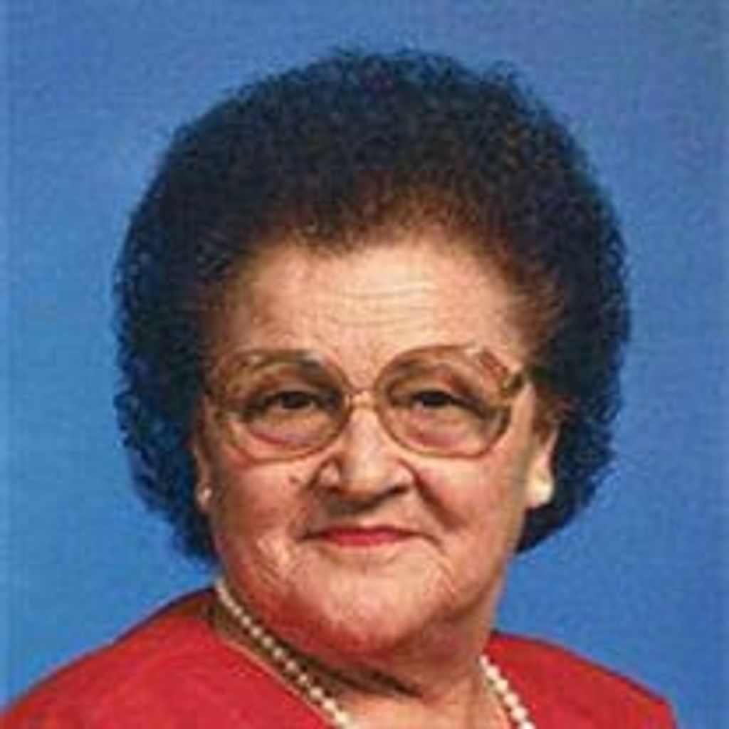 Josephine Luna