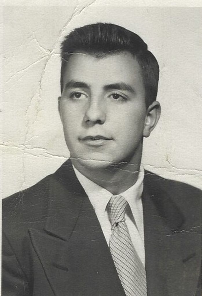 Alexander Zomparelli Profile Photo