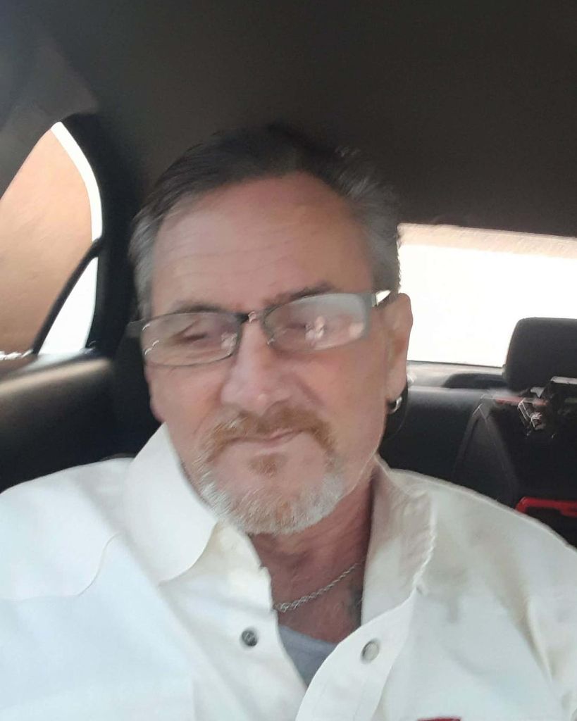 Robert (Bobby) Frederick Moore, Jr. Profile Photo