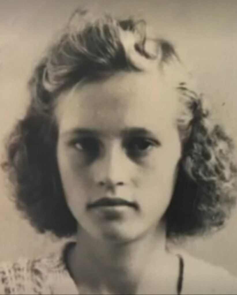 Sally Marie Curtis