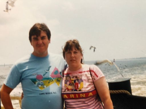 Evelyn (Howard)  Muncy photo gallery thumbnail 6 of 68