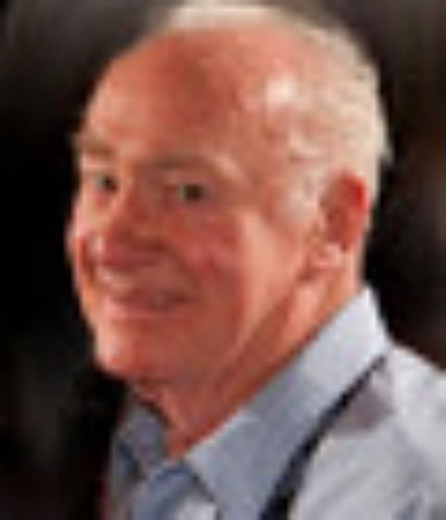 Robert  Reilly 