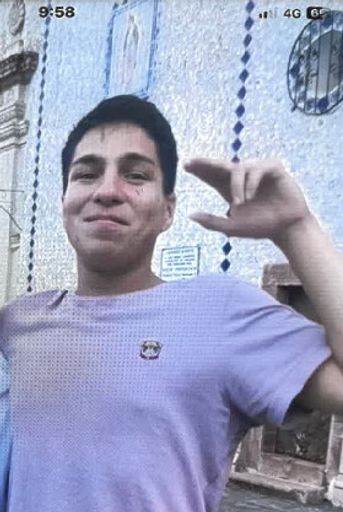 Josue Abraham Curiel photo gallery thumbnail 21 of 104