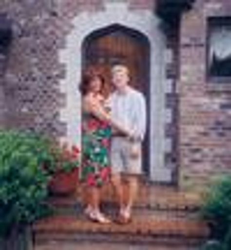 Linda Wyatt photo gallery thumbnail 9 of 10