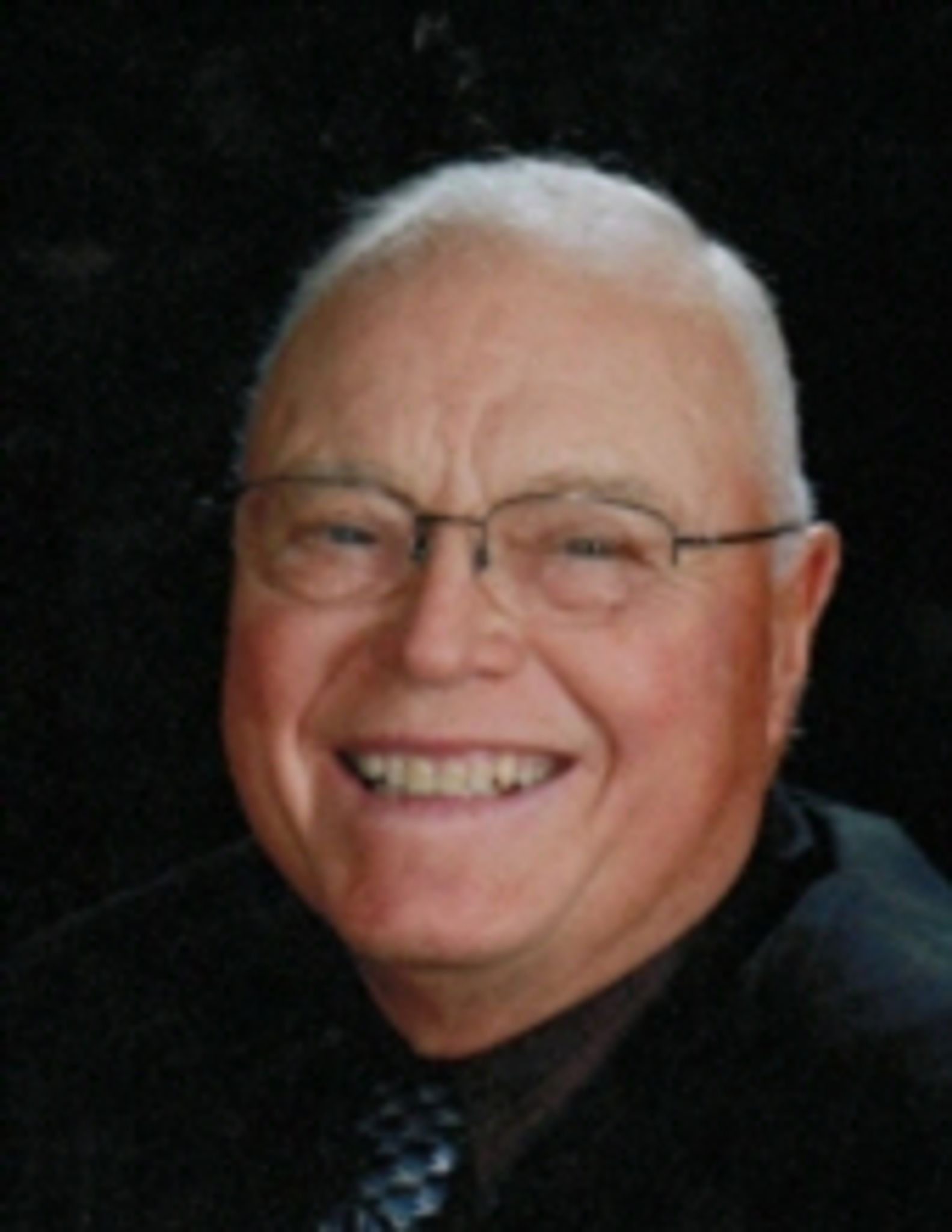 Larry W. Dorty photo gallery image 1 of 2