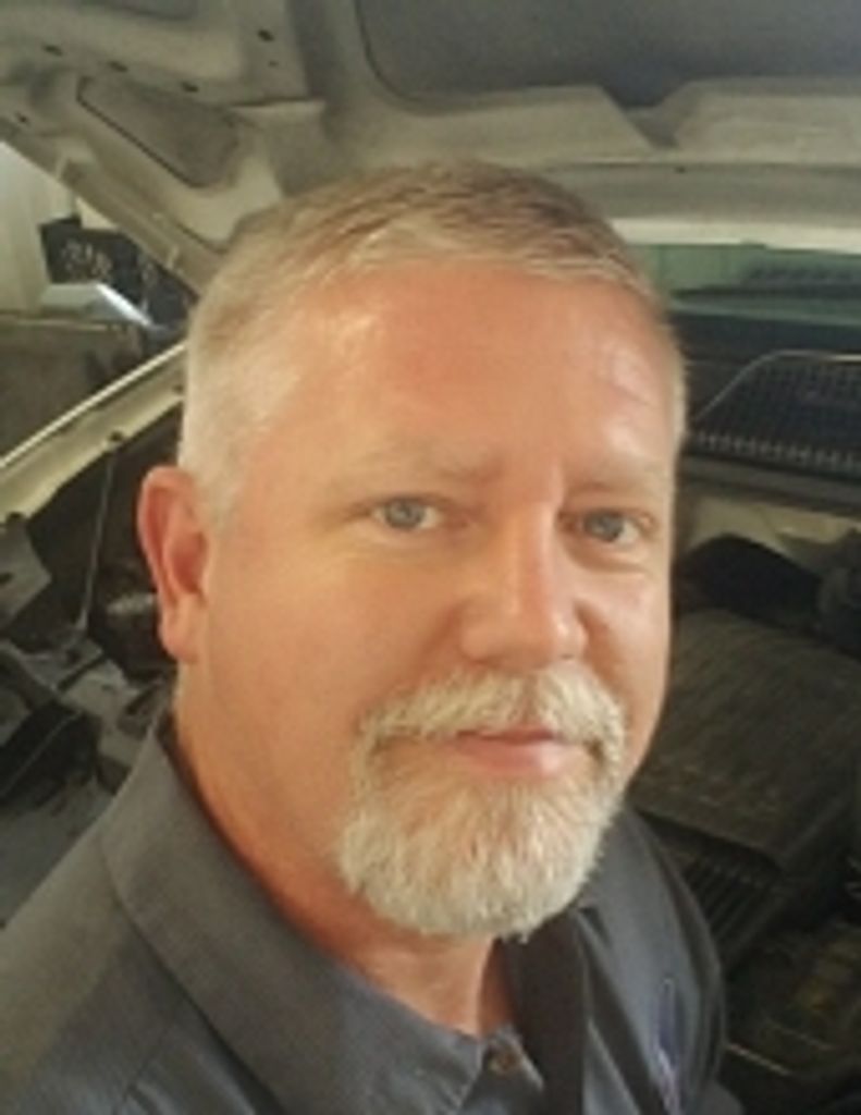John W Lucas