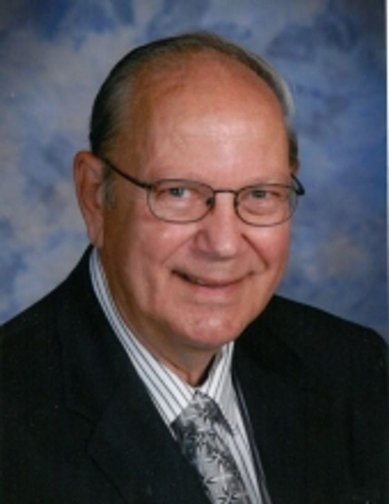 Roger E.  Fenelon