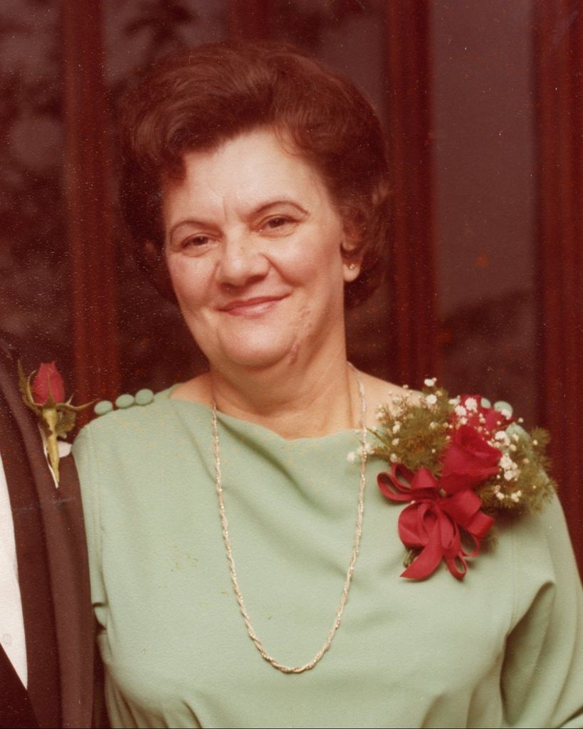 Helen Pappas Poulos
