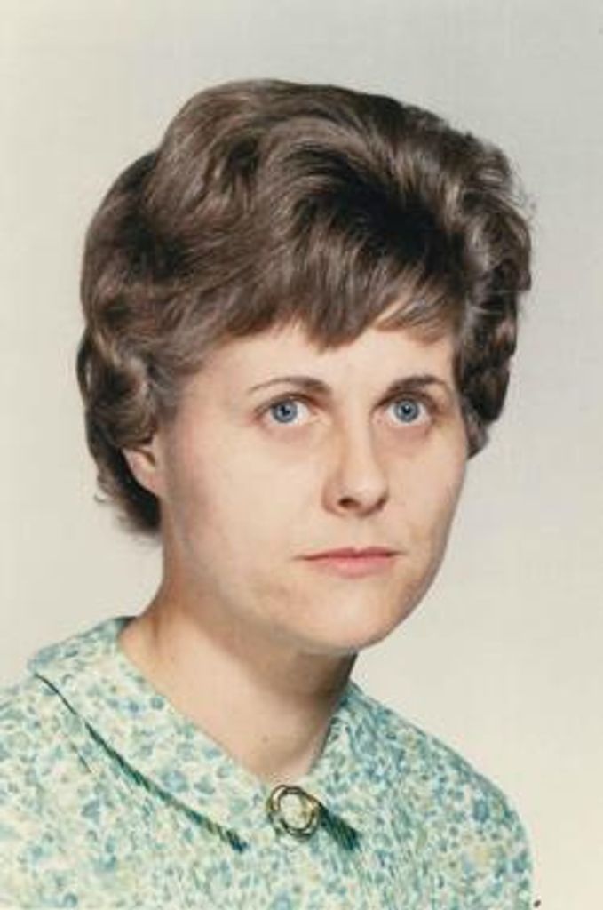 Patricia "Pat" Joan Frisk
