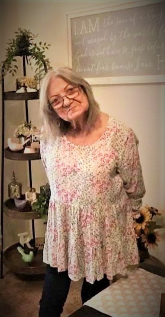 Estella Benavidez Ramos Profile Photo