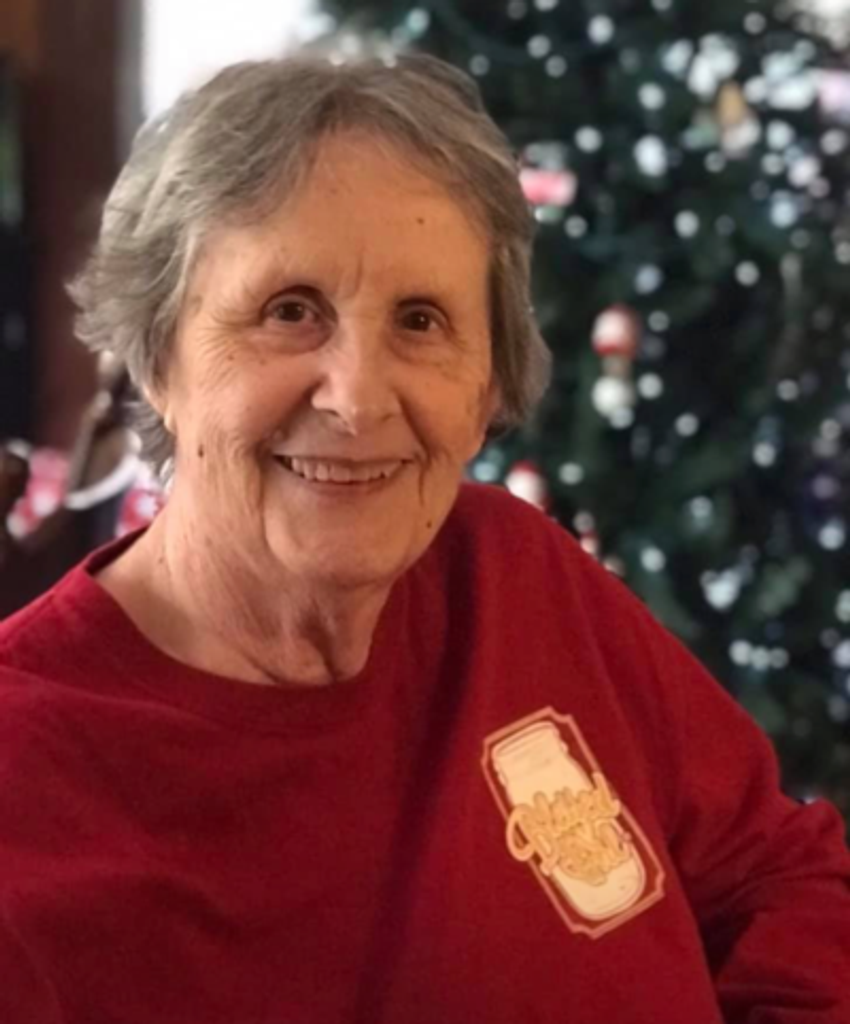 Gloria Ellis