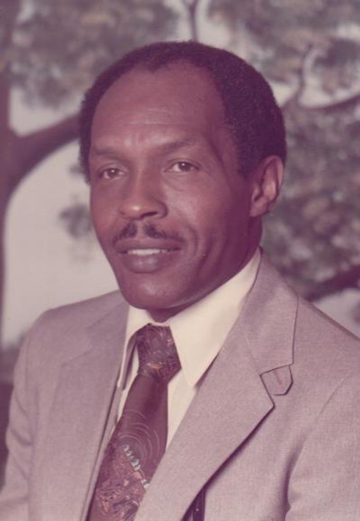 Mr. David E. Thomas Profile Photo