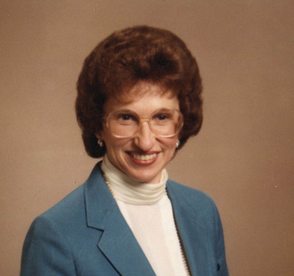 Corinne L. (Leister)  Cowden