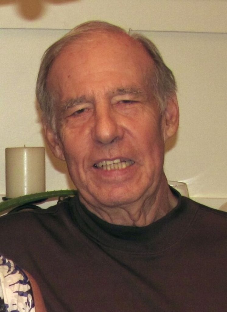 Richard R Lawrence