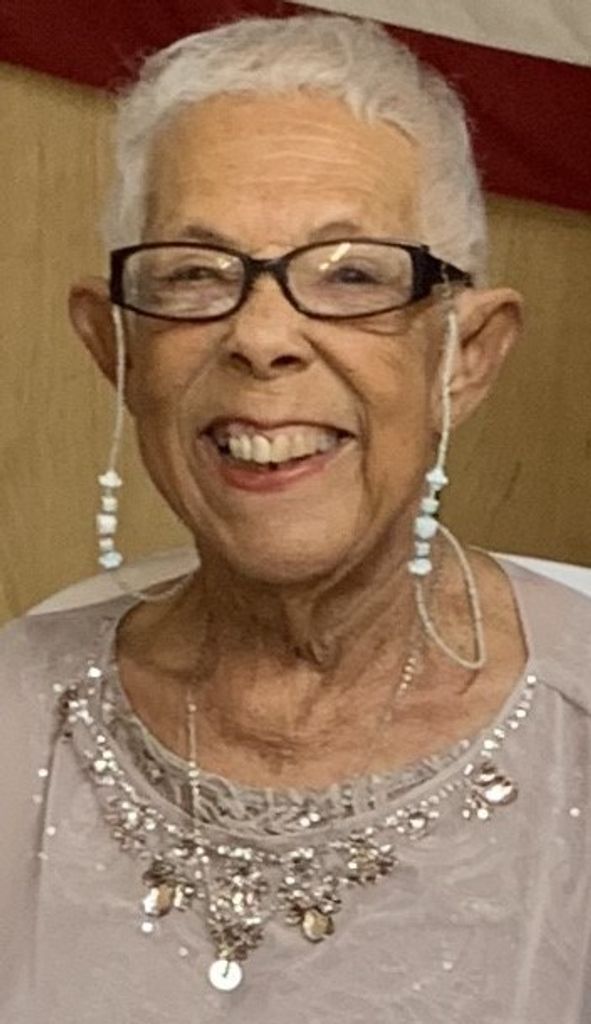 Vivian Denesse