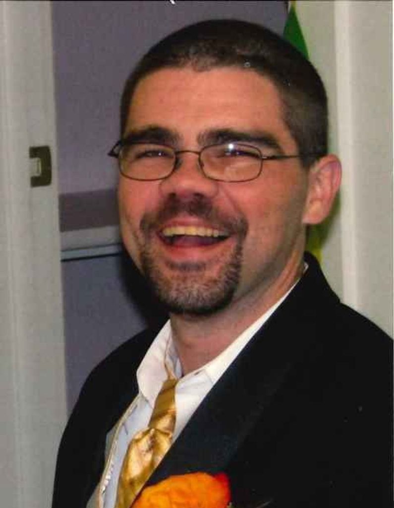 Lewis 'Chuck' Fenoff