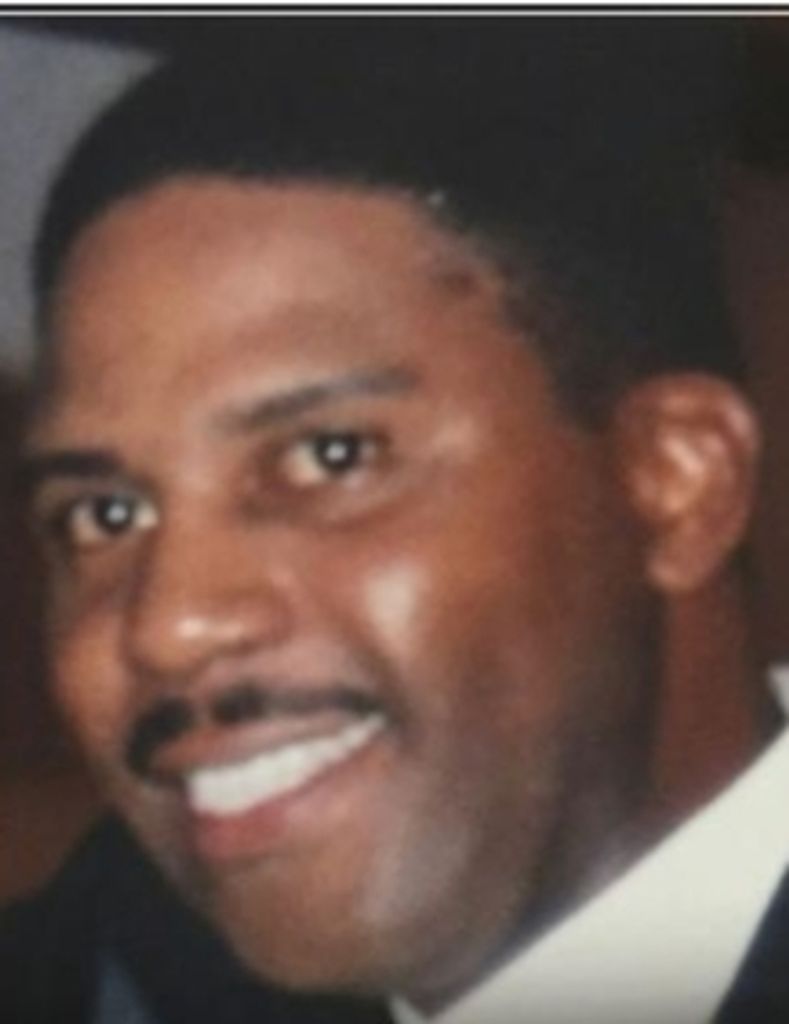 Anthony Craig Thompson Profile Photo