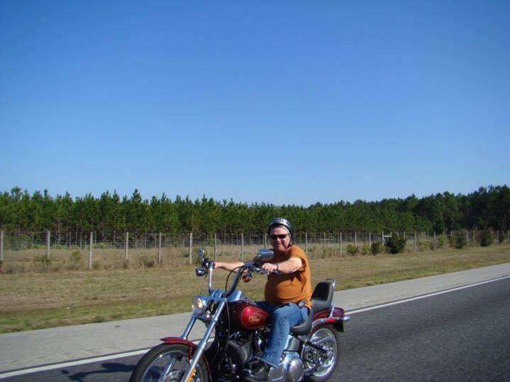 Kenneth Wade "Bubba" Ezzell