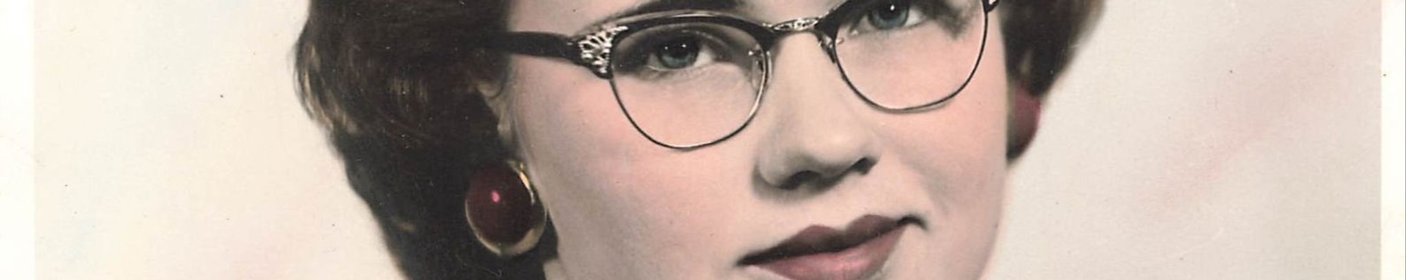 Cover photo for Darlene Bartlett's Obituary