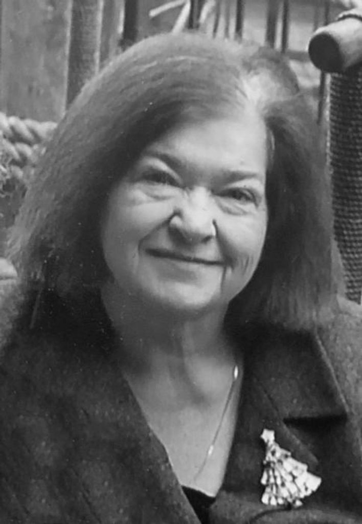 May Lynn (Barnett)  Isbrecht